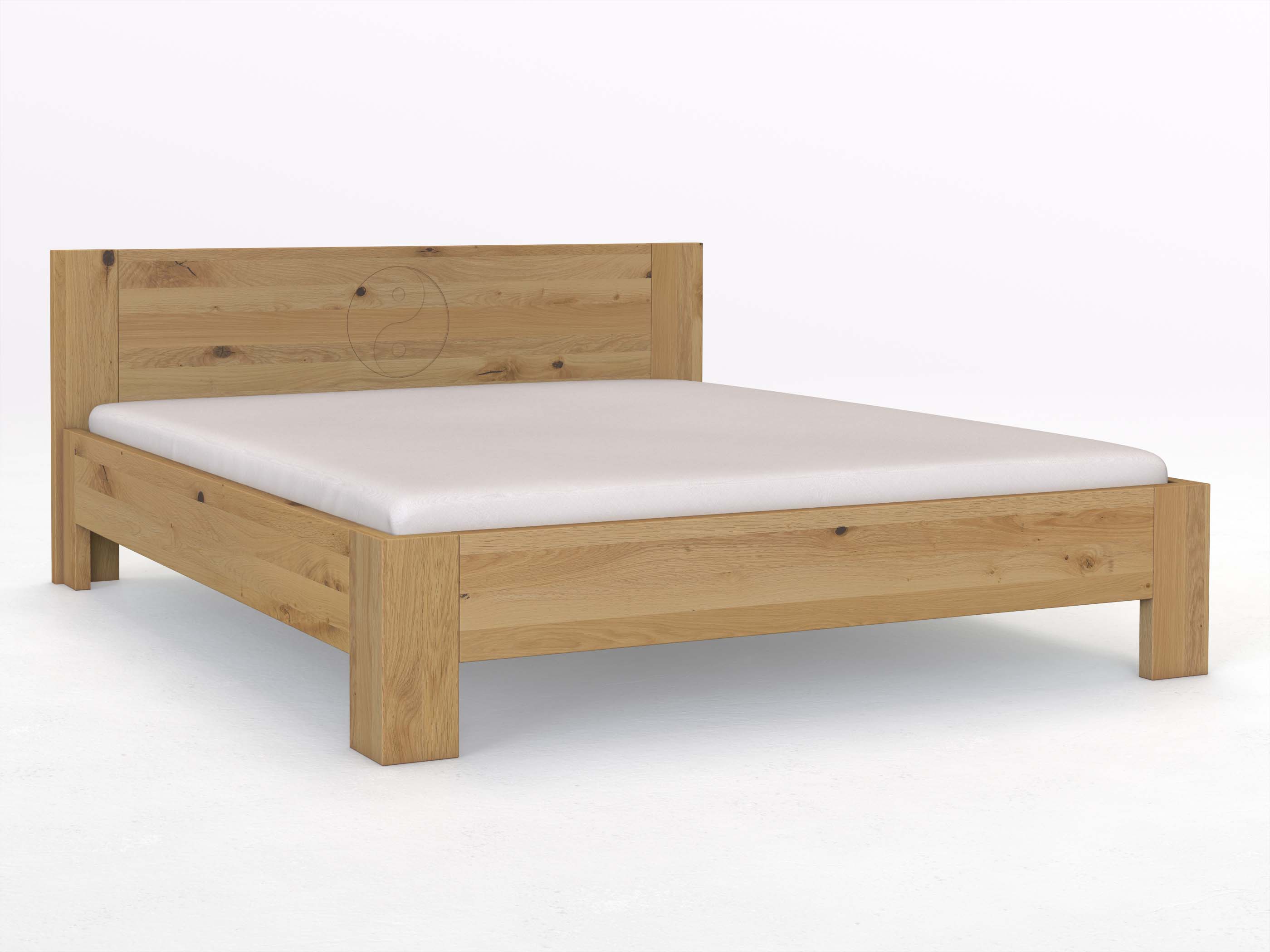 Wildeichenbett Hell „Alois“ mit der Gravur „Yin Yang“