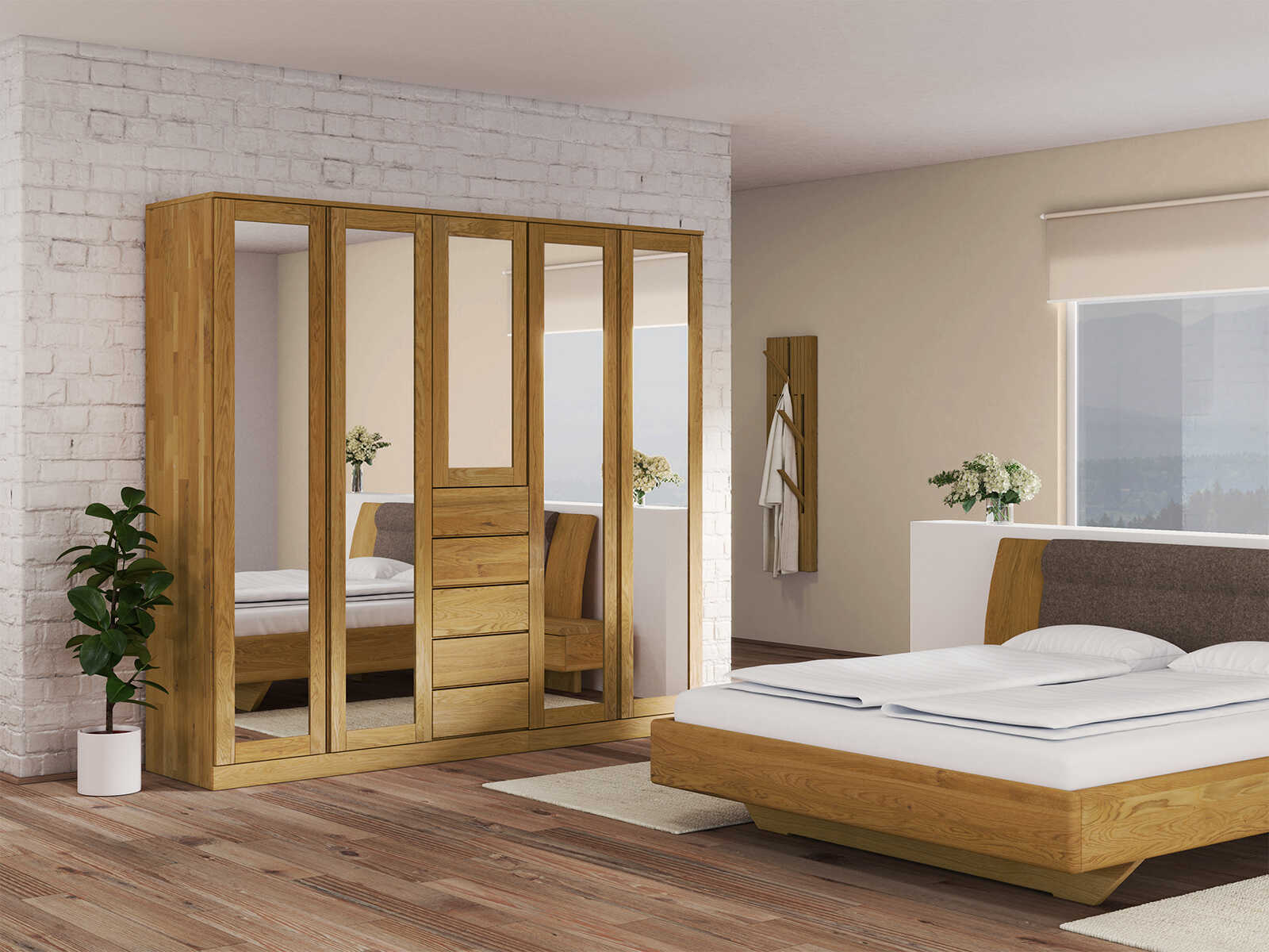 Schlafzimmer mit Eichenschrank „Alpenrose“, 5-türig, Höhe 235 cm, Griffausführung „Lukas“