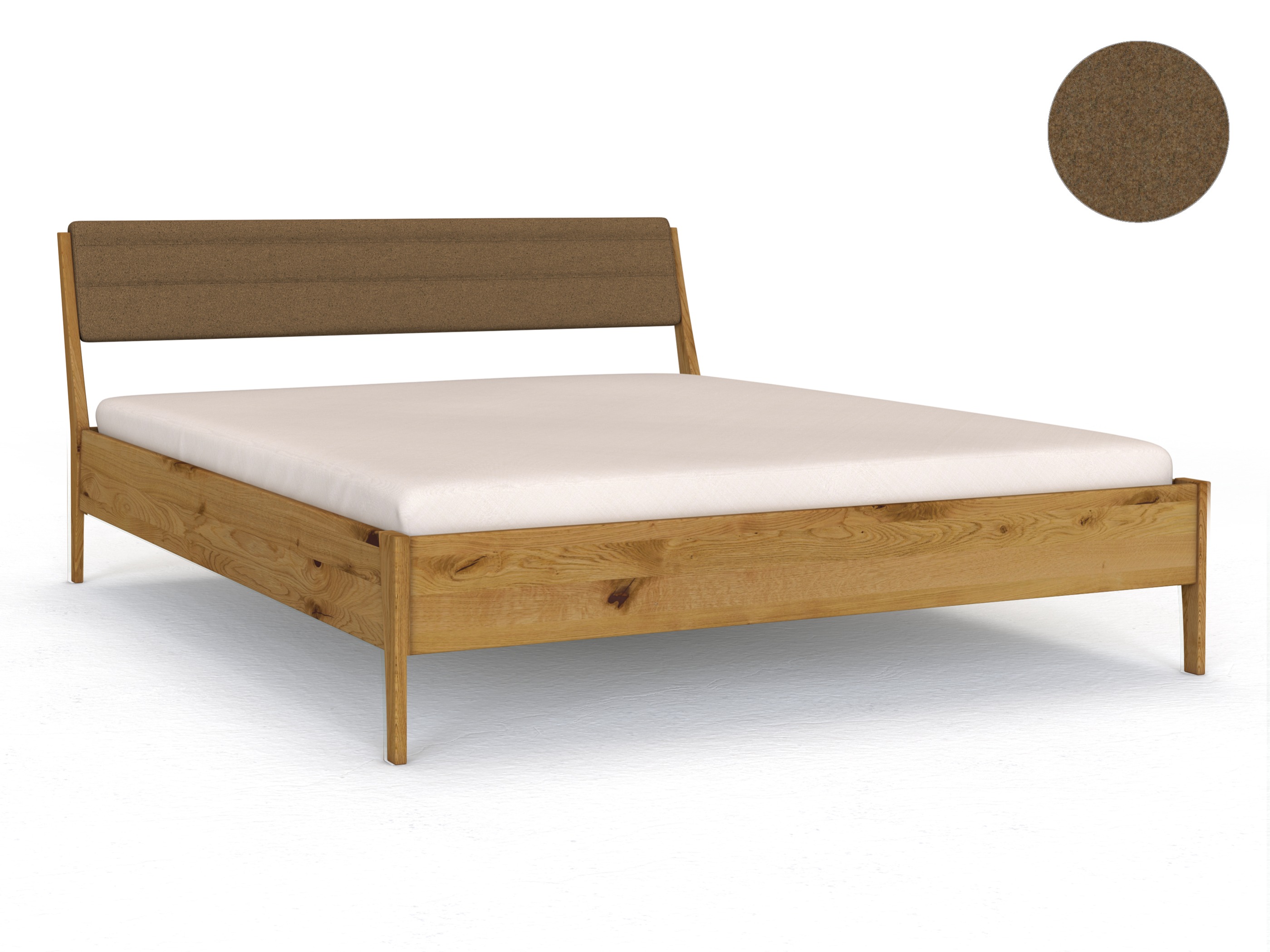 Wildeichenbett „Oliver“ in 180 x 200 cm, mit Kopfteil „hoch“ - Stoff: Schafschurwolle „Loden“ in der Farbe Zimtrinde