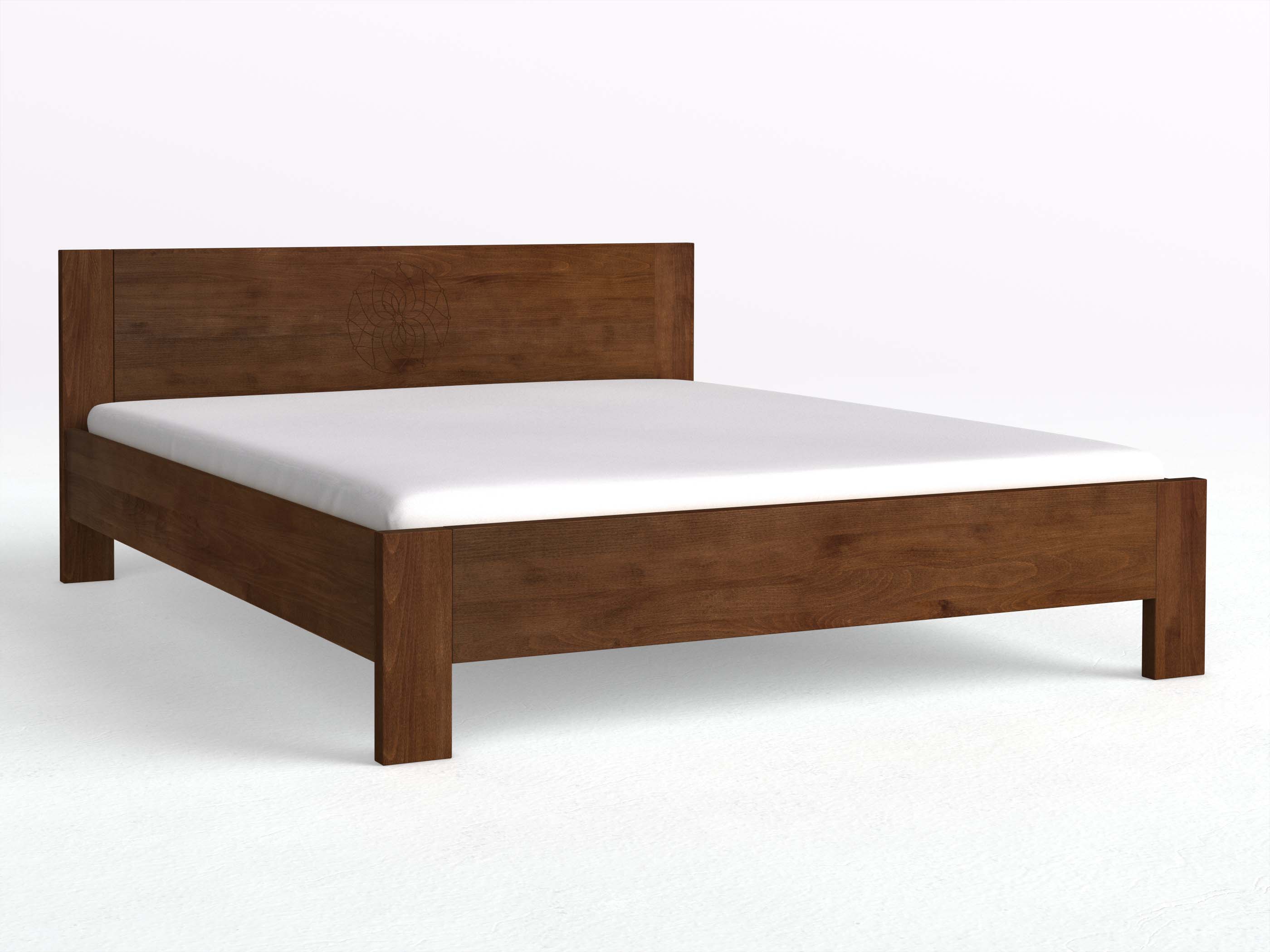 Buchenbett Dunkel „Bianca“ in 180 x 200 cm mit der Gravur „Traumfänger“