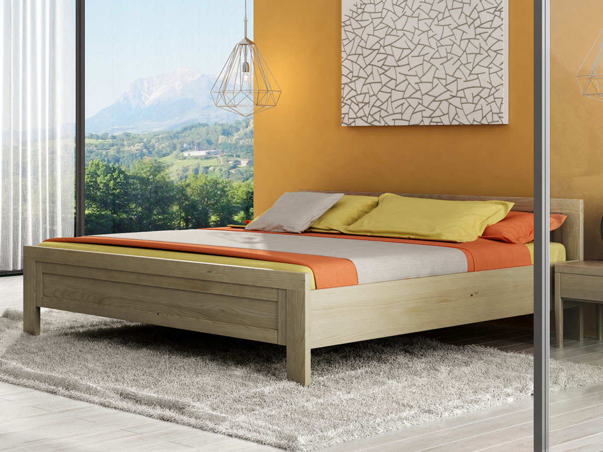 Kastanienschlafzimmer mit Massivholzbett "Christina"