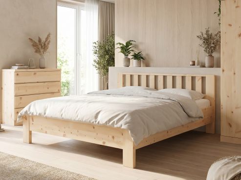 Zirbenbett „Bernhard“ in 180 x 200 cm mit Kopfteil „Längsbalken“ ohne erhöhtes Fußteil