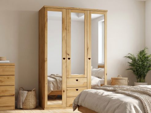 Wildeichenschrank „Sandra“, 3-türig, Höhe 220 cm, Griffausführung „Heidi“, Inneneinrichtung: E