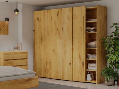 Wildeichenschrank „Viktor", 3-türig, Höhe 220 cm mit Griff C