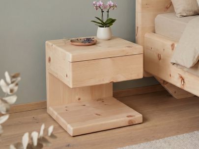 Nachttisch aus Zirbenholz mit Lade