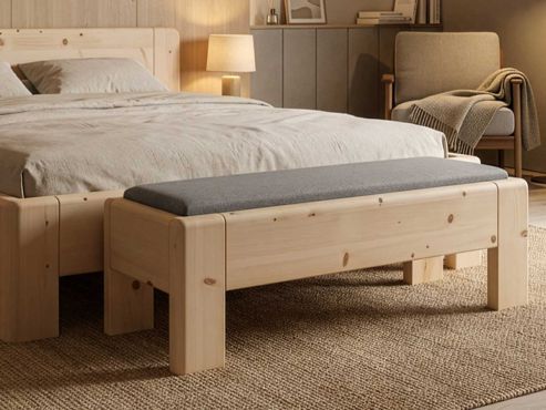 Zirbenbank „Greta“ 120 cm in Komforthöhe, Stoff: Loden in der Farbe Nebelgrau