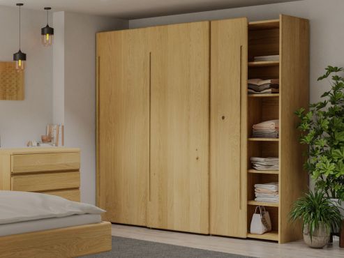 Eichenschrank Hell „Viktor", 3-türig, Höhe 220 cm mit Griff C