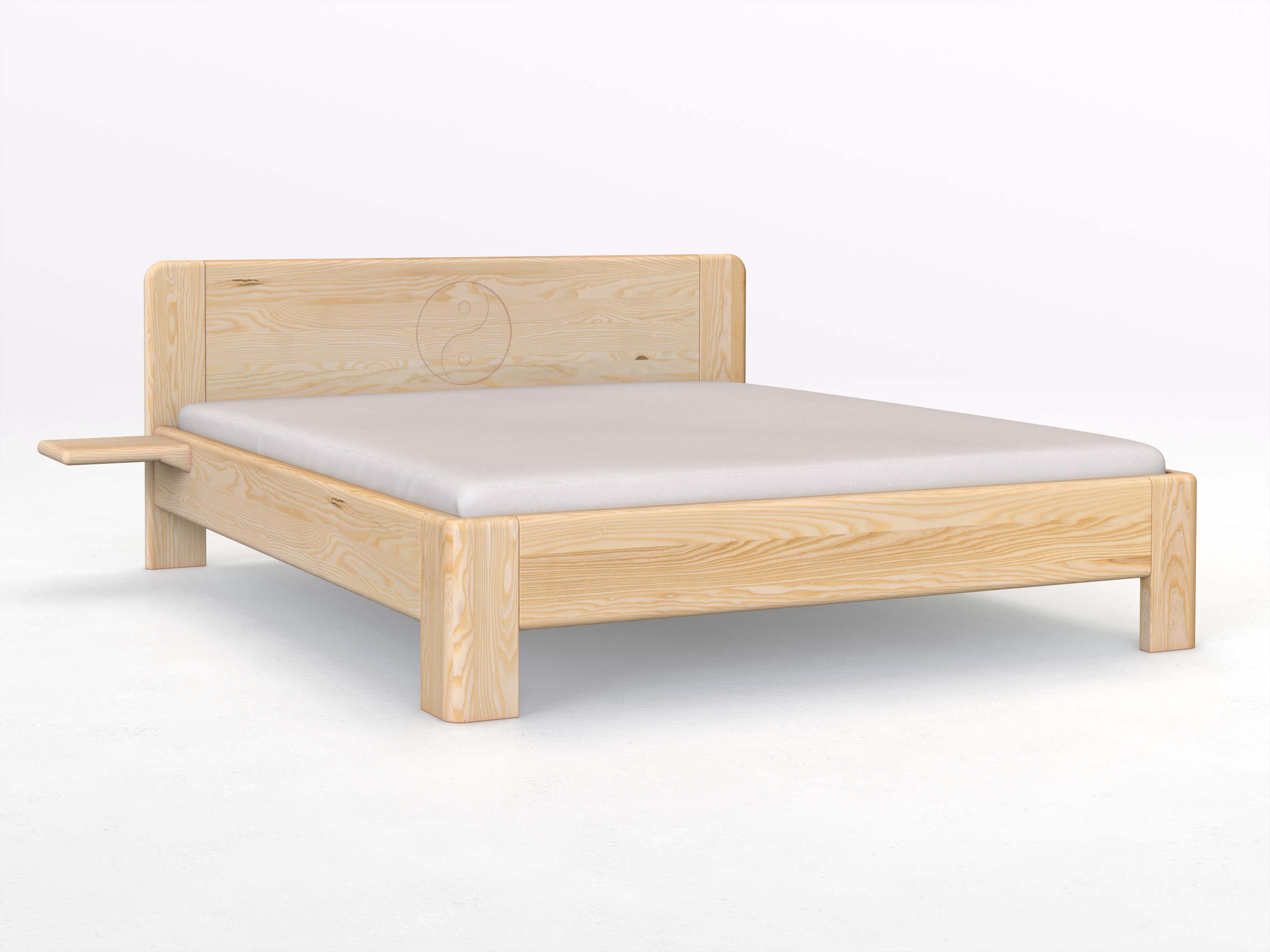 Eschenbett „Niklas“ mit 2 Ablagen und der Gravur „Yin Yang“