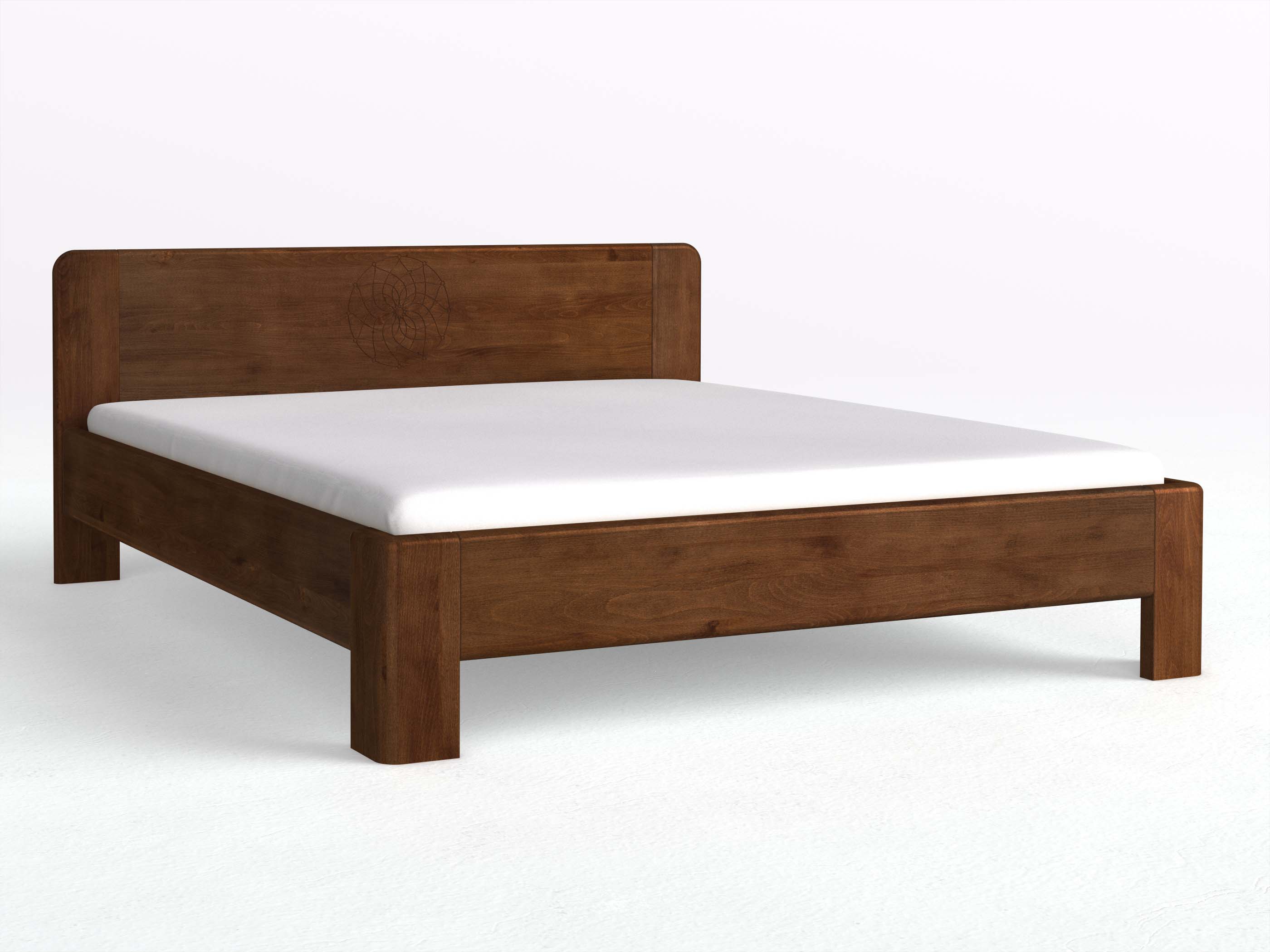 Buchenbett Dunkel „Niklas“ mit der Gravur „Traumfänger“