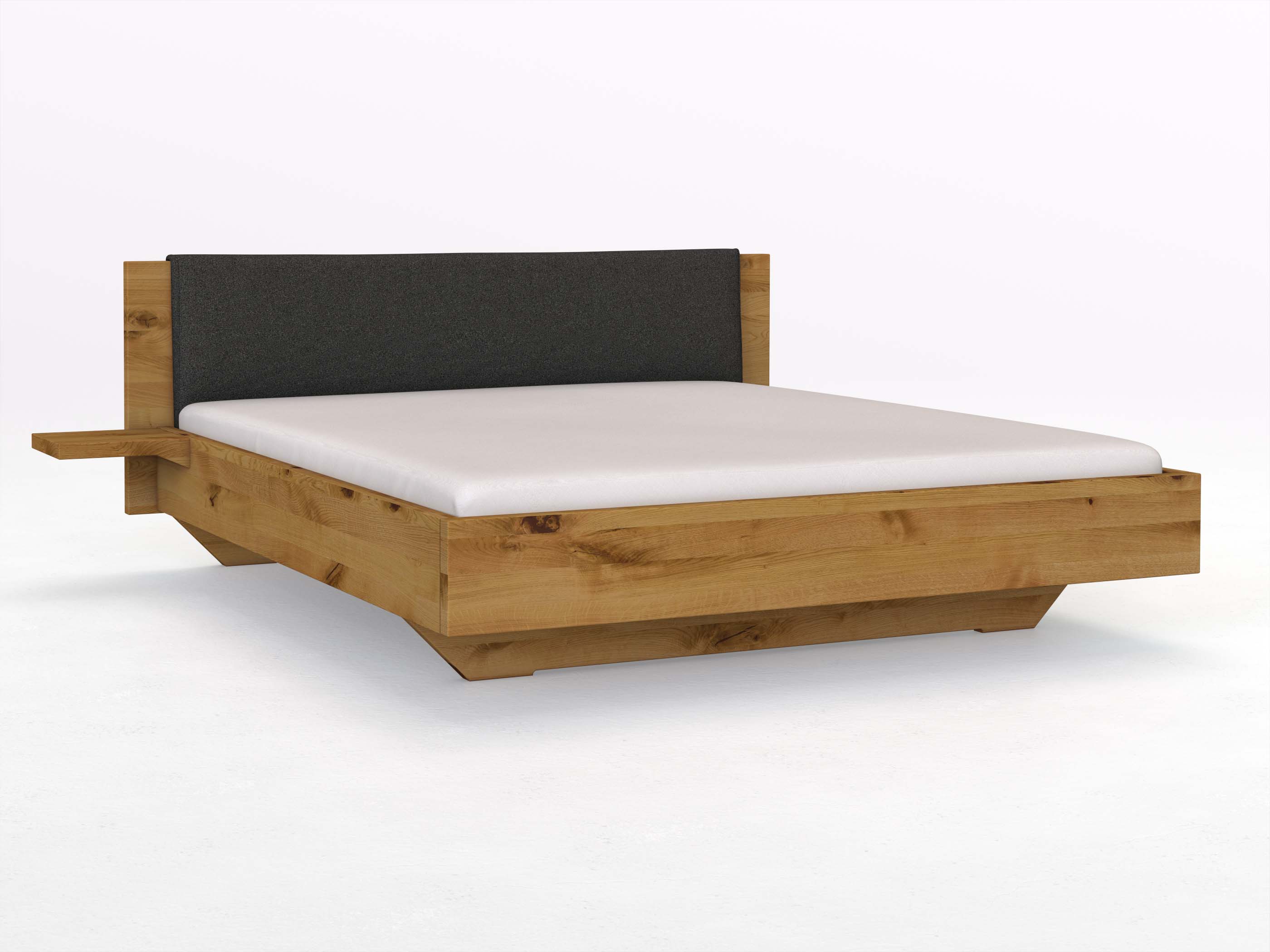 Wildeichenbett „Patrizia“ in 180 x 200 cm mit zwei Ablage und Stoffkopfteil - Stoff: Schafschurwolle „Loden“ in der Farbe Anthrazit