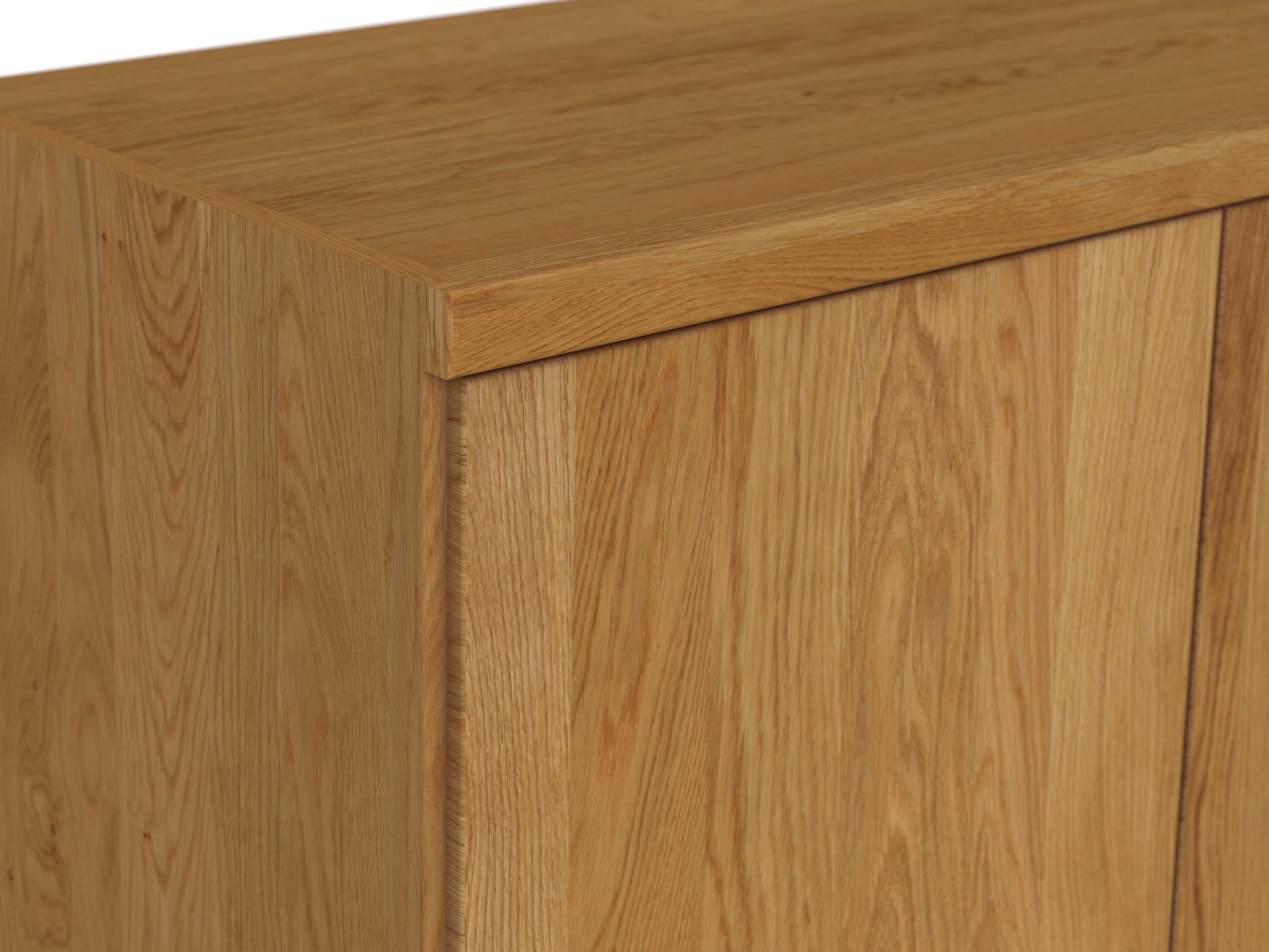 Eichenschrank „Romana“ Detail