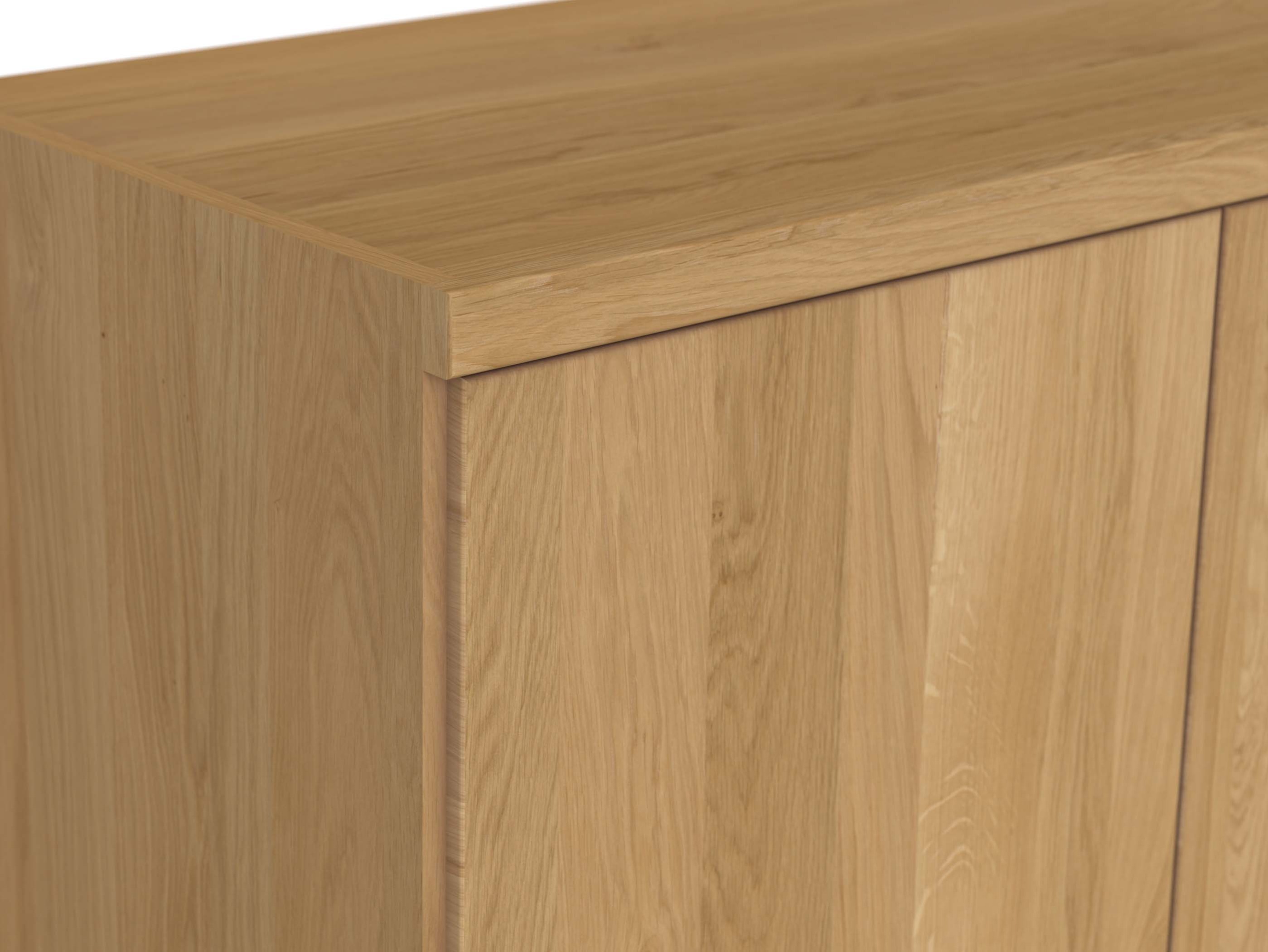 Eichenschrank Hell „Romana“ Detail