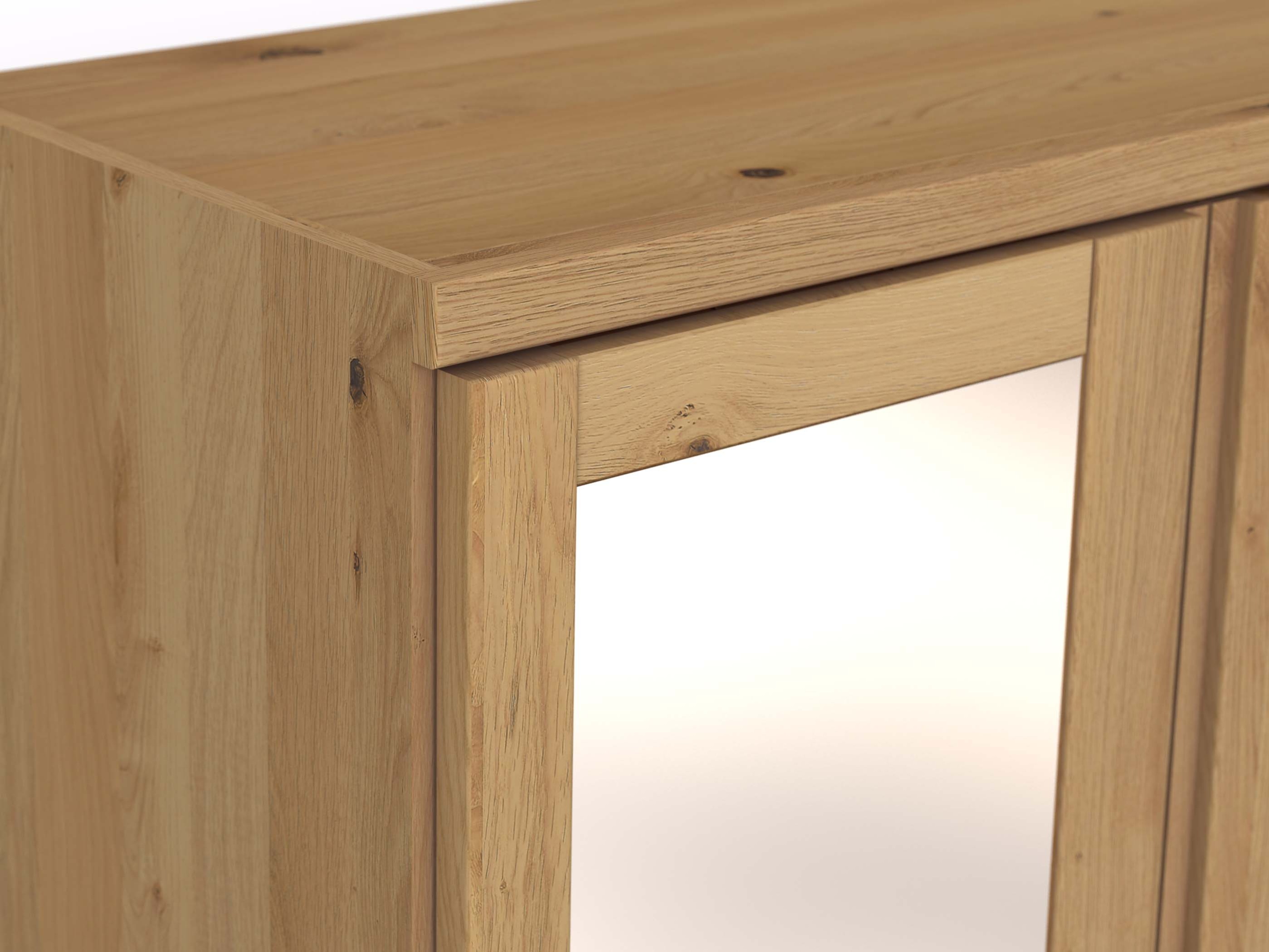 Wildeichenschrank Hell „Sandra“ Detail