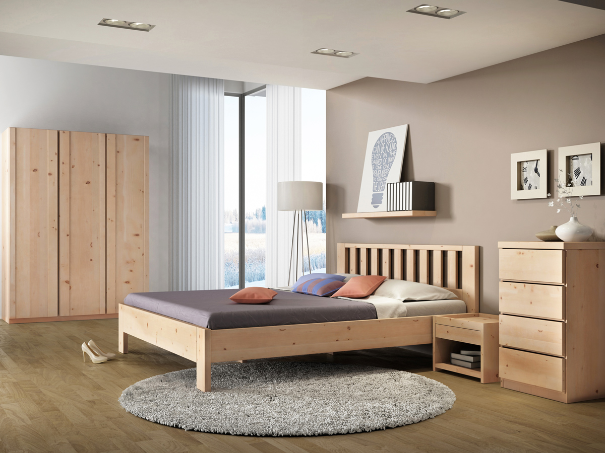 Zirbenschlafzimmer mit Zirbenschrank „Patrizia“ 3-türig, Höhe 235 cm