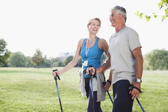 Bewegung ist gesund - Nordic Walking